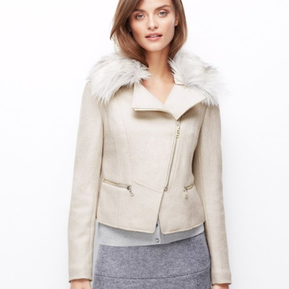 Ann Taylor NWT Fur Collar Boucle Moto Jacket M